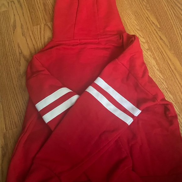 Red empowered hoodie from Primark - Picture 4 of 5